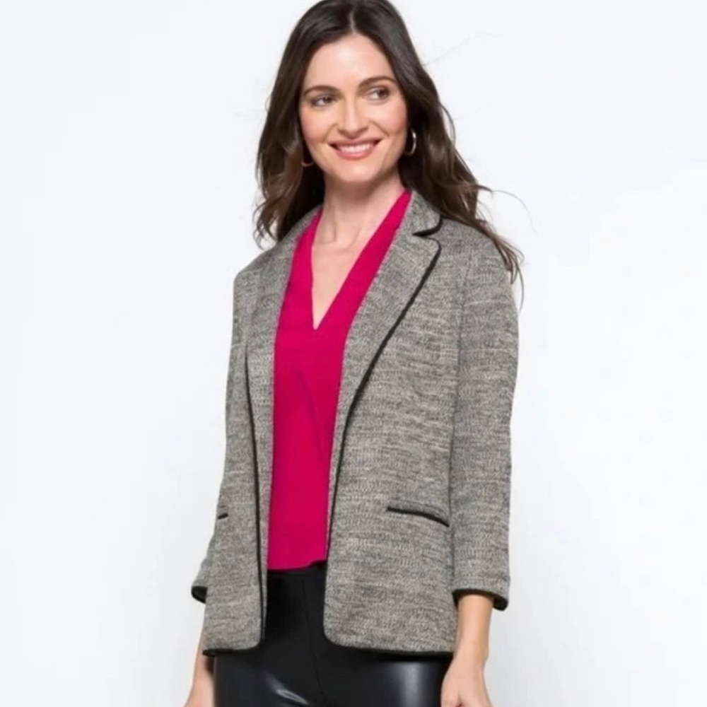Skies Are Blue Alanna Textured Knit 3/4 Sleeve Open Blazer